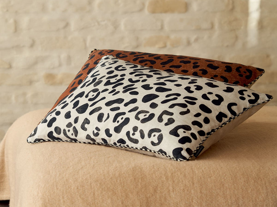 Leo Cushion