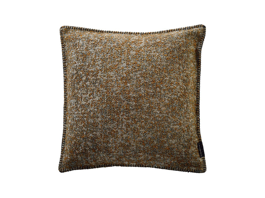 Lierna Cushion