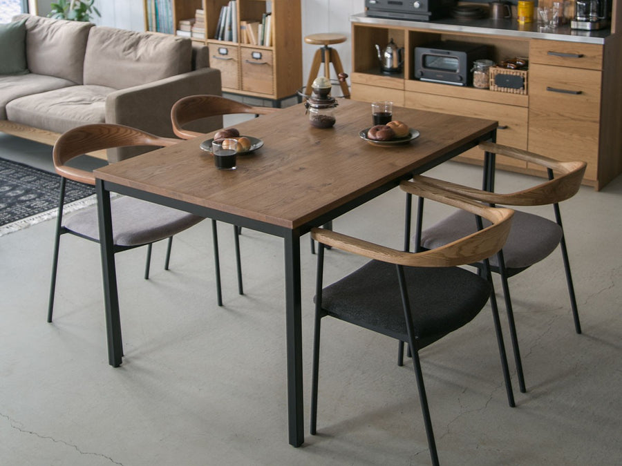 TANK DINNING TABLE