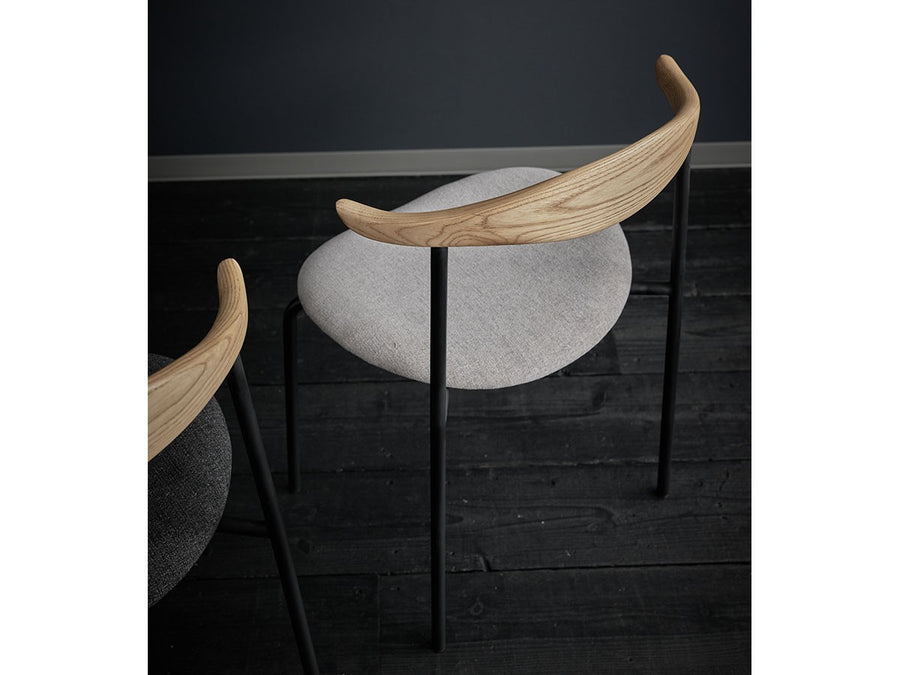 ATOM CHAIR