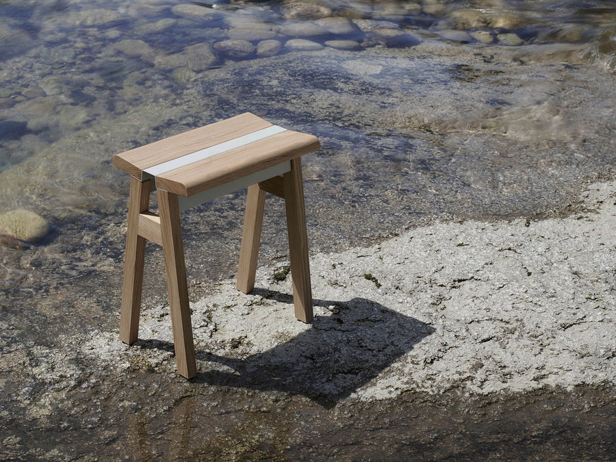 Hi.series stool