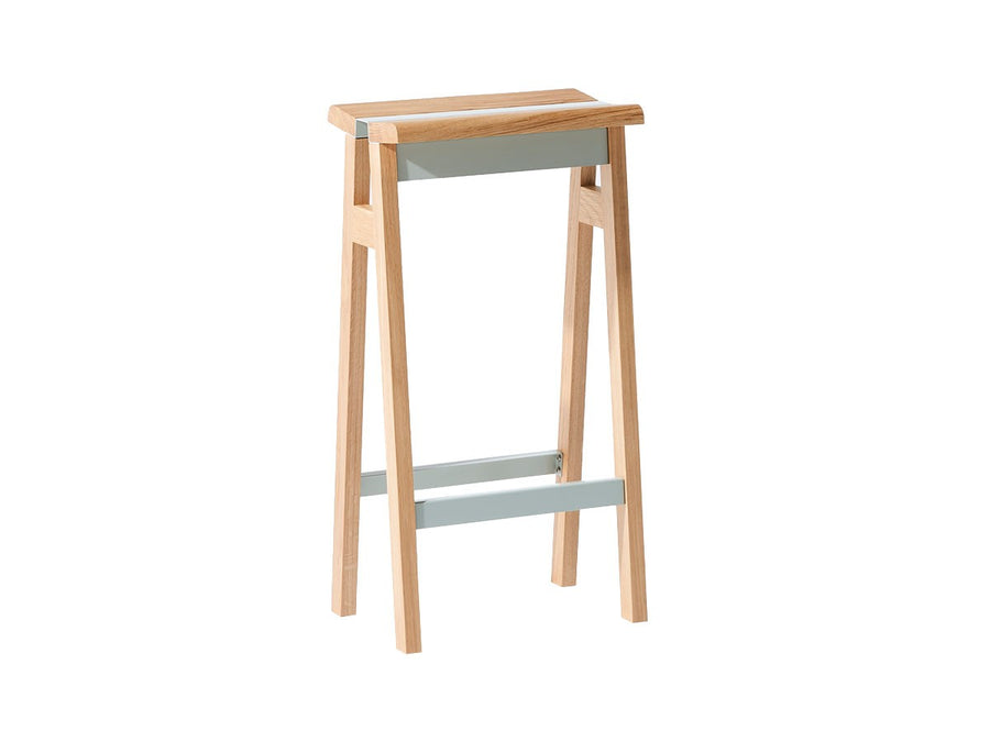 Hi.series hi-stool