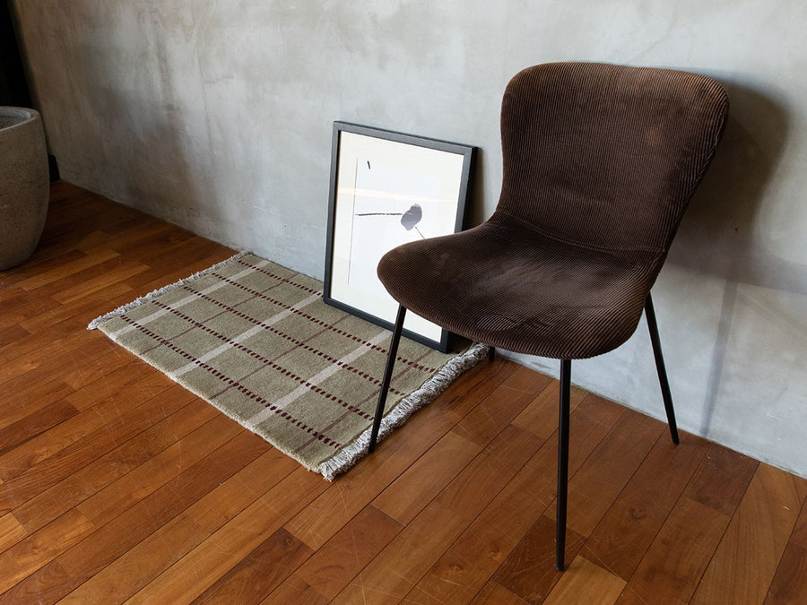 zip design chair corduroy