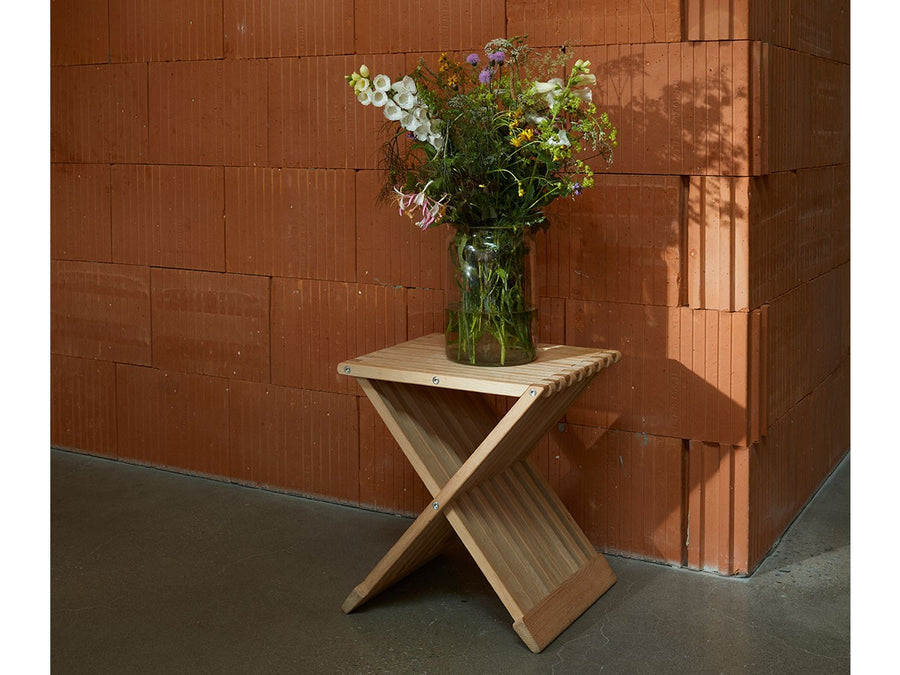 Fionia Stool