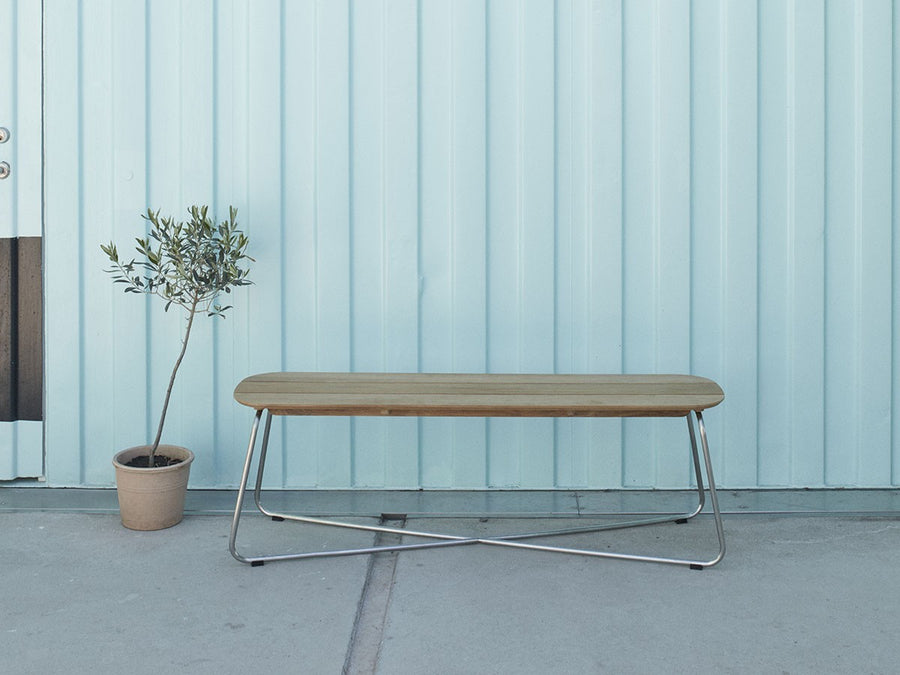 Lilium Bench