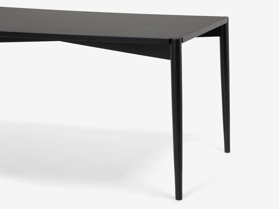 LYKKE Dining Table