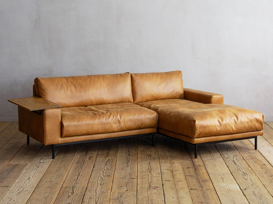 PLUTO SMALL COUCH SOFA