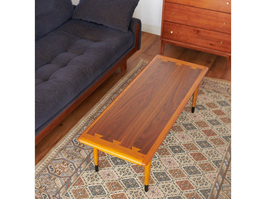 ACCLAIM COFFEE TABLE