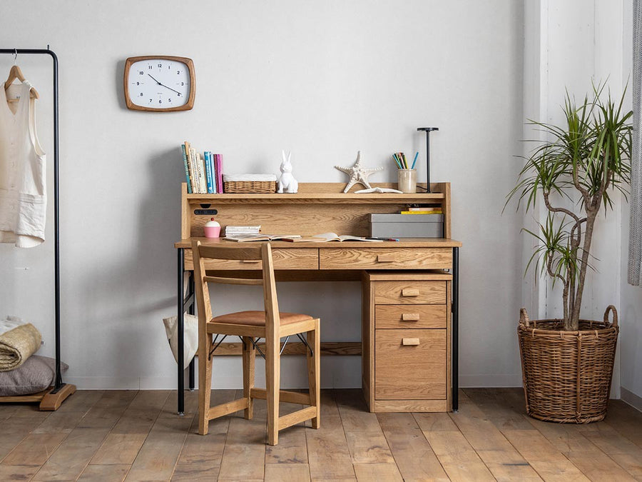 GAKUTO DESK