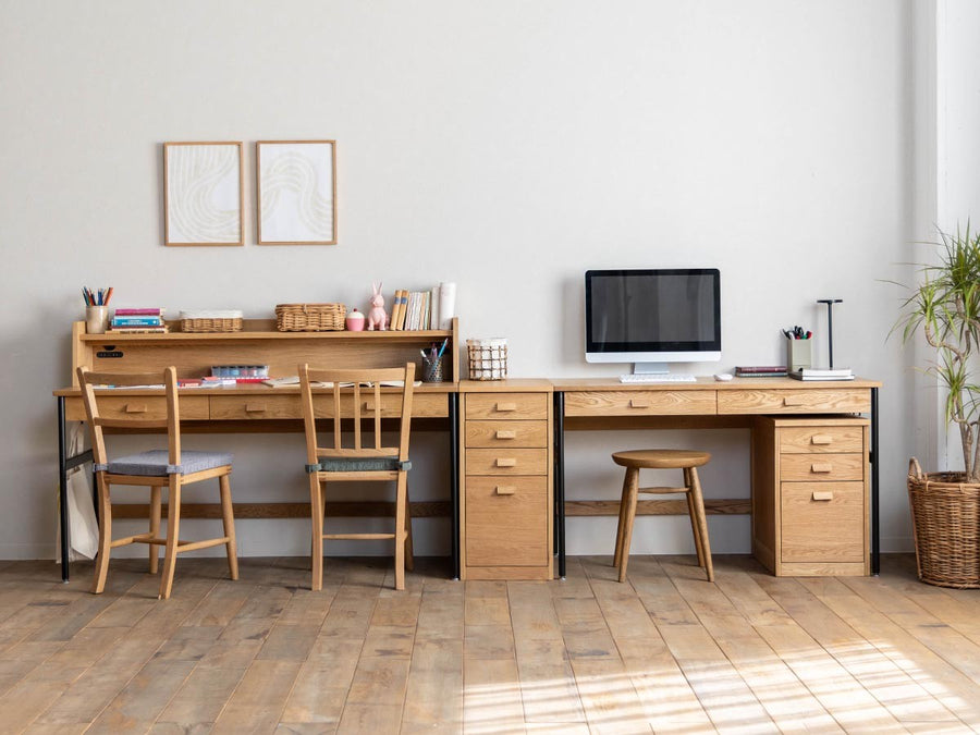 GAKUTO DESK