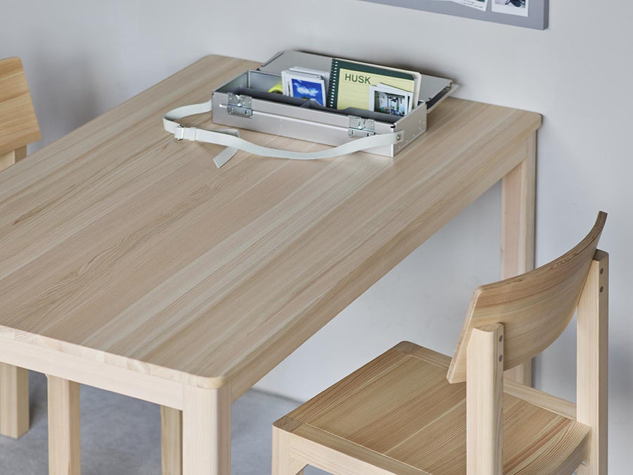 DR Dining table 01