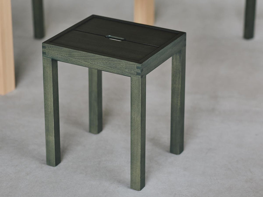 WK Stool 01