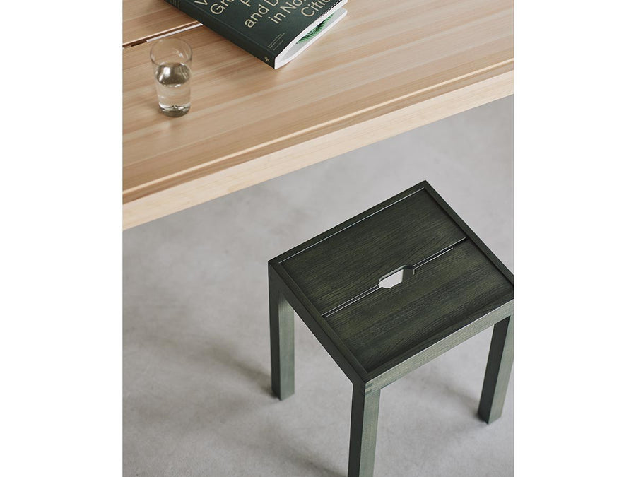 WK Stool 01