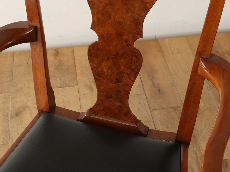 Real Antique Q/A Arm Chair